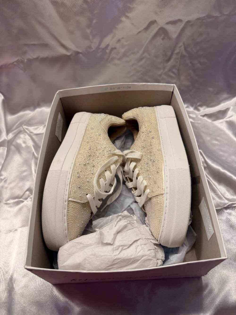 Betsey Johnson Sidny Pearl Rhinestone Platform Sneakers Size 8.5